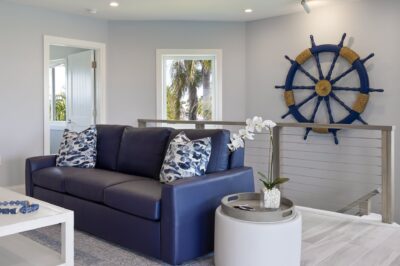 Family room at Happy House