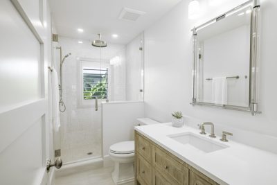 Guest bathroom at Sapphire & Mahogany, a remodel project of D'Asign Source.