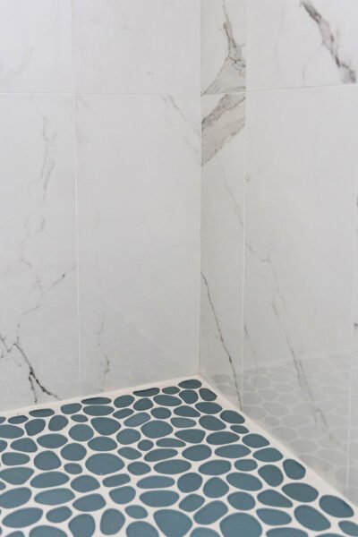 Guest Bathroom 2 Tiles at Summerland Serenity