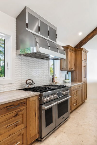 Kitchen at Summerland Serenity