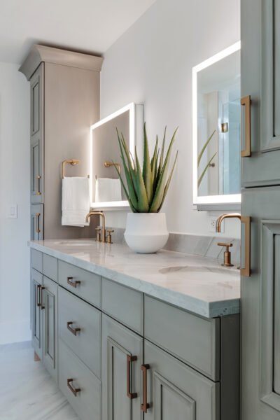 Primary Bathroom Vanity Lighting at Summerland Serenity